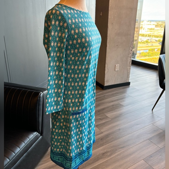 Pretty turquoise, white & blue patterned easy and comfortable dress! - Picture 5 of 8